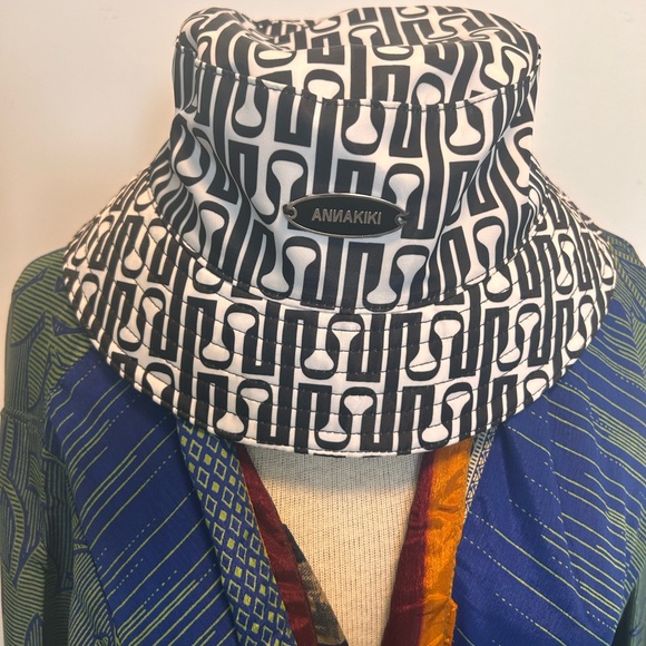 Bucket hat - Picture 3 of 4